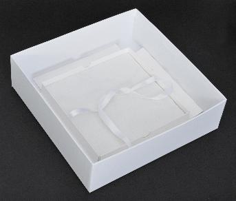 กล่องล่างด้านในปั๊มไดคัท ปะ/ประกอบใช้กระดาษ EVA สีขาว ขนาด 21.44 x 21.44 ซม. หนา 1.5 ซม