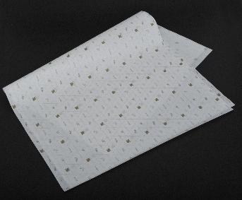 กระดาษห่อของขวัญ / กระดาษห่อเสื้อ  โดย สยามพารากอน ดิเวลลอปเม้นท์ 
ขนาดประมาณ 48 x 70 ซม.
ความหนาประมาณ 50 แกรม
