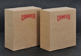 กล่องกระดาษ KP สีน้ำตาล 300 แกรม ปั๊มไดคัท ก้นกล่องด้านข้างกว้าง 7.5 ซม.