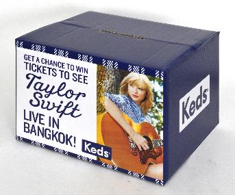 กล่องใส่สลากชิงโชค สำหรับลูกค้า Keds เพื่อชิงตั๋วคอนเสิร์ท Taylor Swift Live in Bangkok