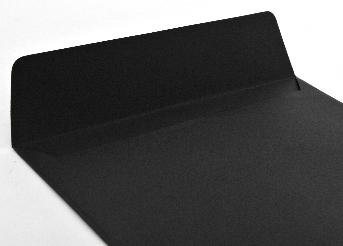 ซองขนาด A5 แนวนอนสั่งผลิต
กระดาษพิเศษ สีดำไส้ดำ
ปากซองเป็นแบบขนาด มุมมน