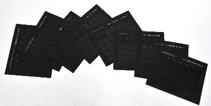 ใบปฏิทิน / การ์ดปฏิทิน จำนวน 12 เดือน
ขนาดการ์ด 8X6.5 นิ้ว
กระดาษ Burano สีดำไส้ดำ 
ขนาดความหนา 250 แกรม