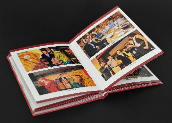 Photobook เนื้อในพิมพ์สี่สี จำนวน 76 หน้า
