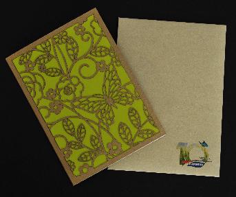 การ์ดเชิญเลเซอร์คัทพร้อมซอง งานครบรอบ 10 ปีบริษัท โดย MC-Towa
ขนาดการ์ดสำเร็จ 5 x 7 นิ้ว
กระดาษคราฟสีน้ำตาล ปะประกบกระดาษวาวสีเขียว
เลเซอร์คัท รูปดอกไม้และผีเสื้อ
ซองกระดาษคราฟสีน้ำตาล พิมพ์ดิจิตตอล ไดคัทตามขนาดการ์ด