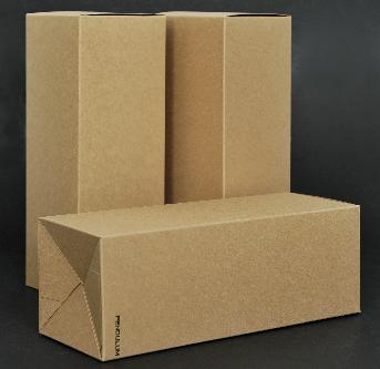 กล่องสำหรับใส่ขวดน้ำ PENDULUM  โดย เพนดูลัม
กล่องกระดาษคราฟสีน้ำตาล ปั้มฟอยล์โลโก้