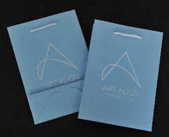 ถุงกระดาษสีสวย Art Align โดย  Alex Duffner Design 