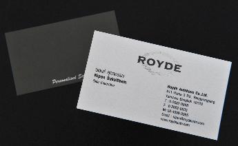 นามบัตร Royde โดย รอยด์ ออโต้เฮ้าท์
ขนาดสำเร็จ 8 x 4.5 ซม.