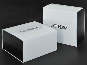 กล่องใส่ผลิตภัณฑ์ดูแลบำรุงผิวพรรณแบรนด์ Biotherm 
