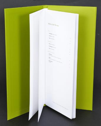 Binding menu
27.6 X 19.7 cm
Biancoflish Paper 170 gsm