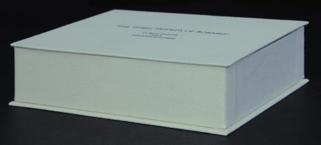 กล่องกระดาษจั่วปัง ห่อผ้าลินินสีขาว กล่องสูง 4 ซม.