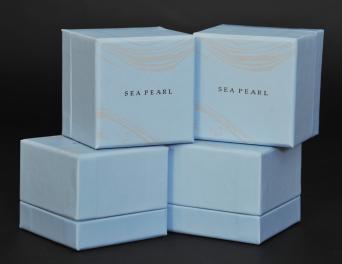 กล่องใส่แหวน SEA PEARL กล่องแบบฝาบน - ฝาล่าง ทรงสี่เหลี่ยมจัตุรัส