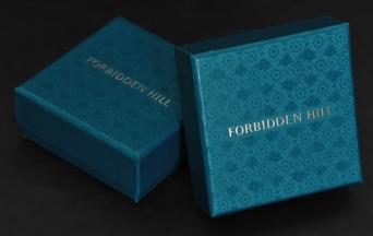 กล่องของขวัญ โดย Forbidden Hill Box กล่องฝาครอบ เคลือบ Spot UV