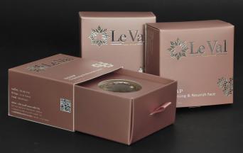 กล่องใส่สบู่ แบรนด์ Le val ขนาดสำเร็จ 8.5 x 8.5 สูง 4 ซม.