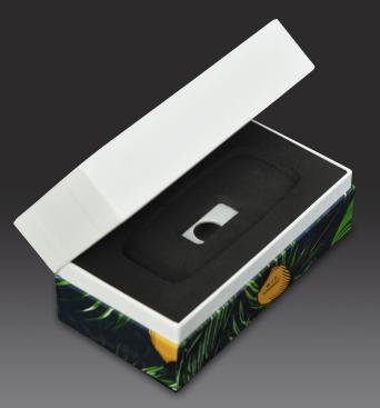 กล่องกระดาษพรีเมี่ยม ด้านในติดซัพพอร์ทโฟม EVA สีดำ
ไดคัทที่วางโทรศัพท์ 